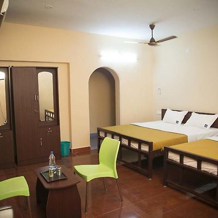 Navagraha Homestay Kumbakonam Eksteriør bilde